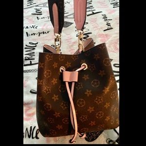 Used Bucket Bag...10 inch Tall...10 inches wide...